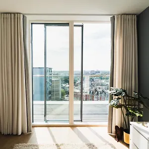 Apartment Penthouse At The Chocolate Box, Bournemouth